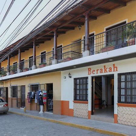 Berakah B&B- Central Park Copan Exterior foto