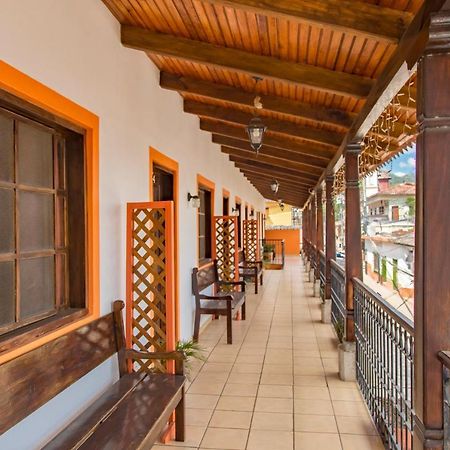 Berakah B&B- Central Park Copan Exterior foto