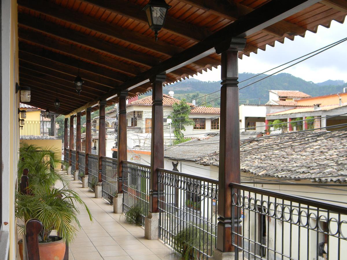 Berakah B&B- Central Park Copan Exterior foto