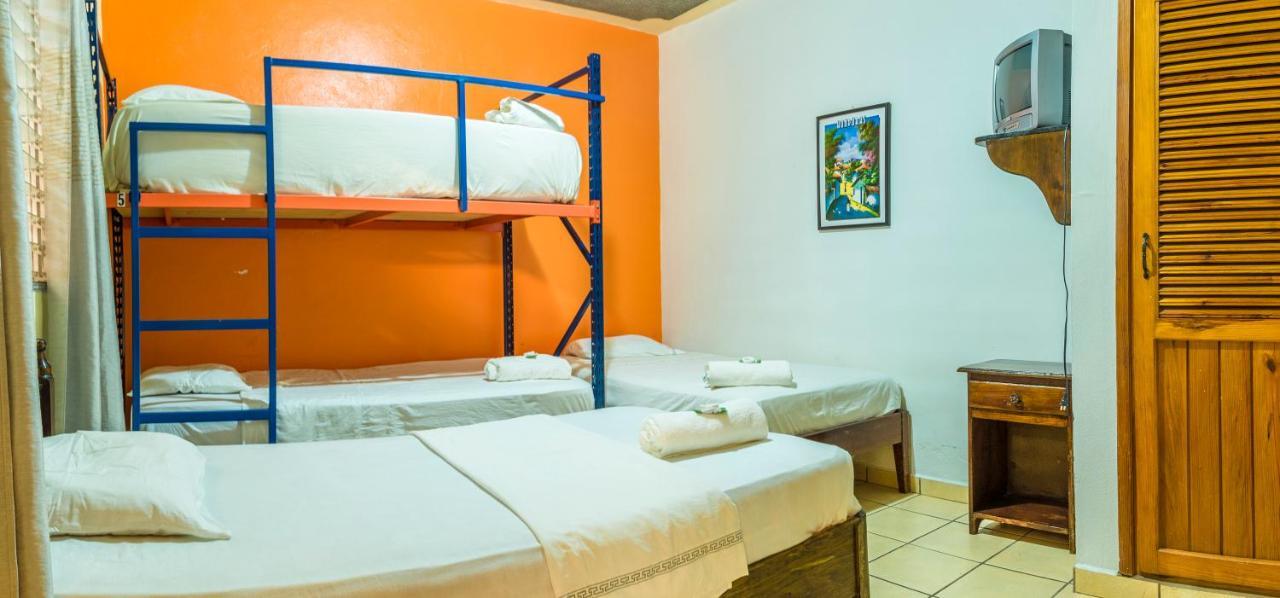 Berakah B&B- Central Park Copan Exterior foto