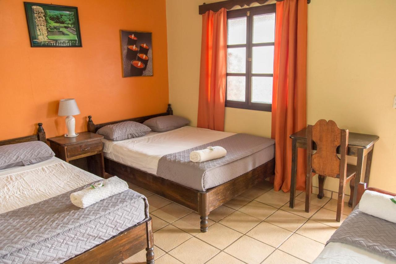 Berakah B&B- Central Park Copan Exterior foto